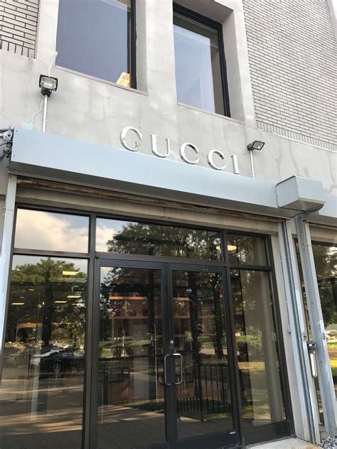 gucci outlet secaucus nj